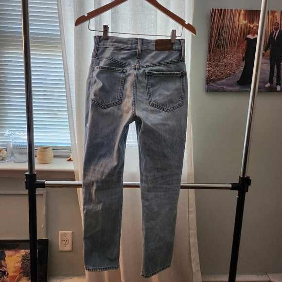 Madewell The Perfect Vintage Crop Jeans - Picture 2 of 13